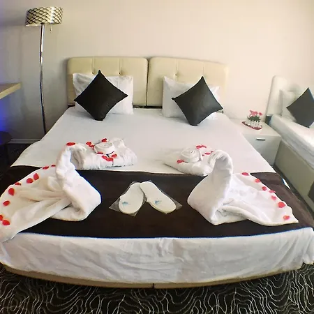Gerey Deluxe Aparthotel