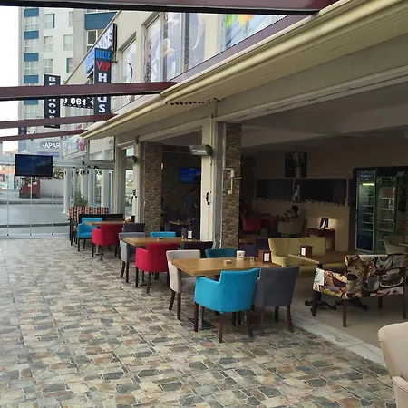 Gerey Deluxe Aparthotel *
